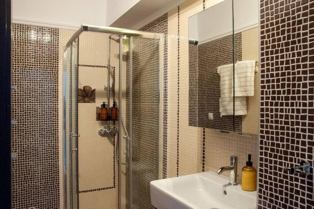 East Coast Senses Apartment เทสซาโลนิกิ ภายนอก รูปภาพ